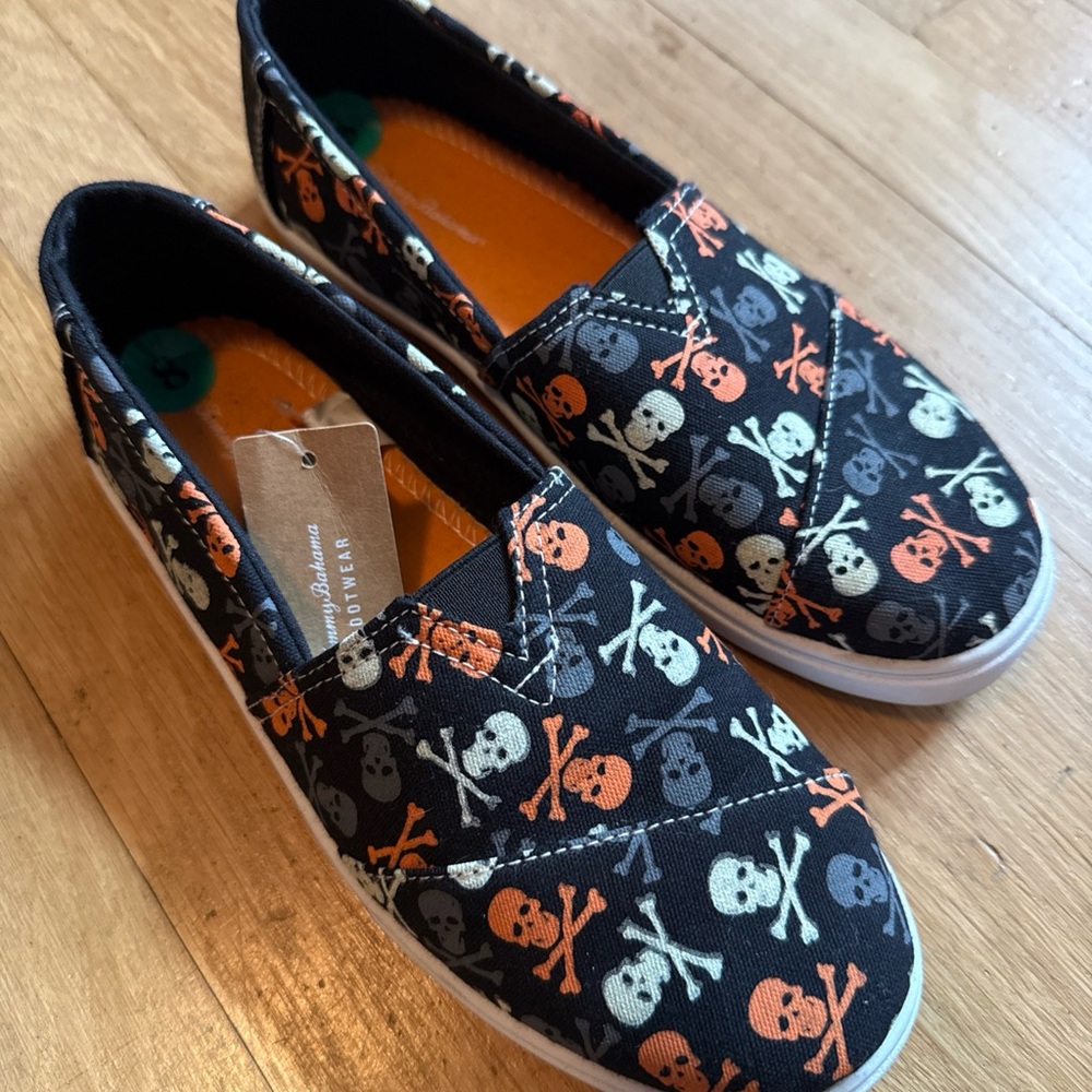 Tommy Bahama Skull Print Slip-On Shoes - Black and Orange